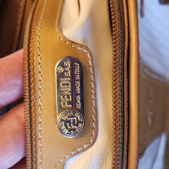 Authentic Fendi Shoulder Bag - Picture 5 of 9